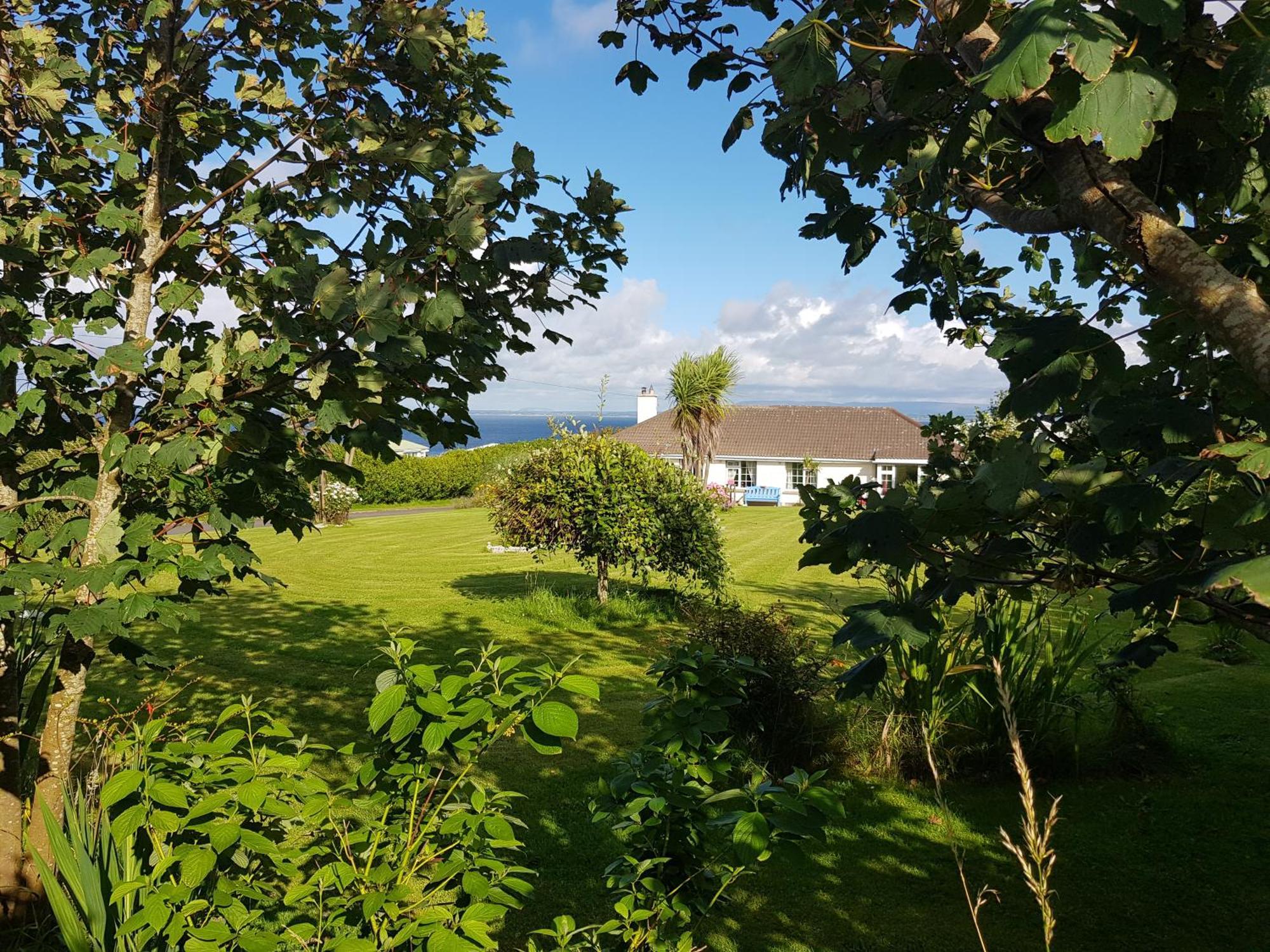 Sunrise View Bed and Breakfast Castlemagee Eksteriør billede